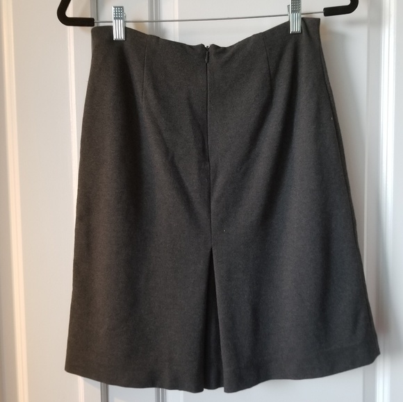 3 for $25 ** gray Ann Taylor Career Skirt - Picture 2 of 8